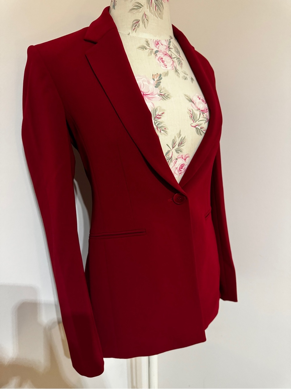 Theory Red Satin-Look Jacket Lining xs